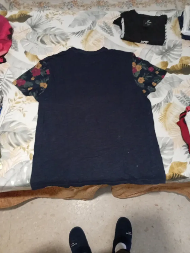 Camiseta Primark Talla L Estampado Floral