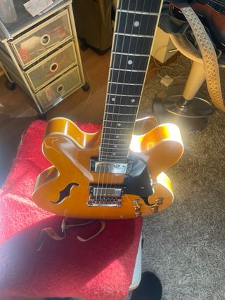 Tokai ES73 NAT Pala open book tipo Gibson