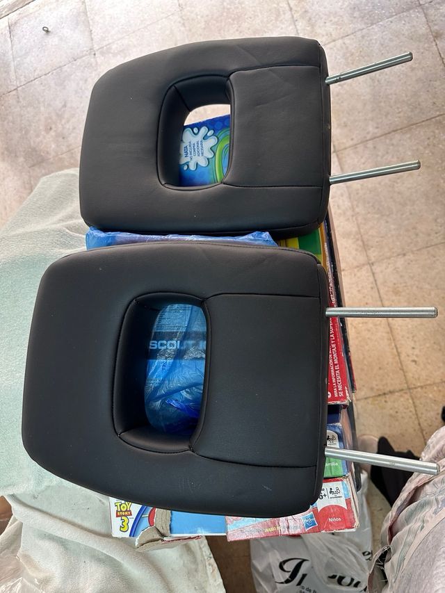 reposa cabeza traseros