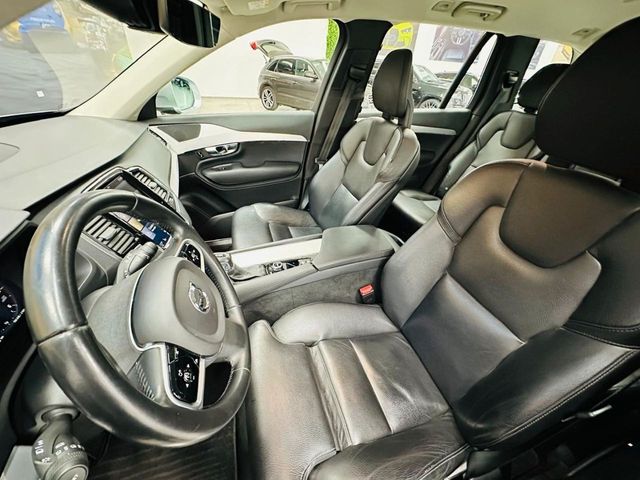 VOLVO XC90 2.0 D5 AWD Momentum B Auto