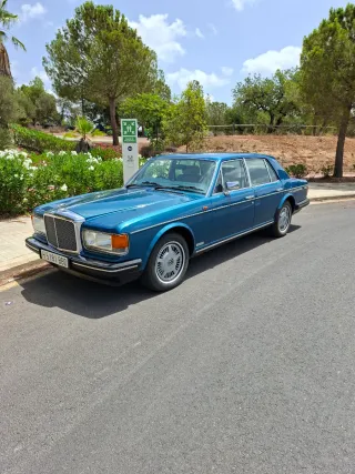 Bentley eight 1987
