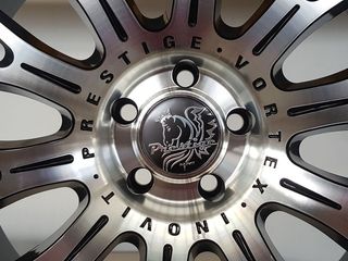 LIQUIDACION!! INNOVIT 8.5X20 5X120 ET17 BUJE 74.1