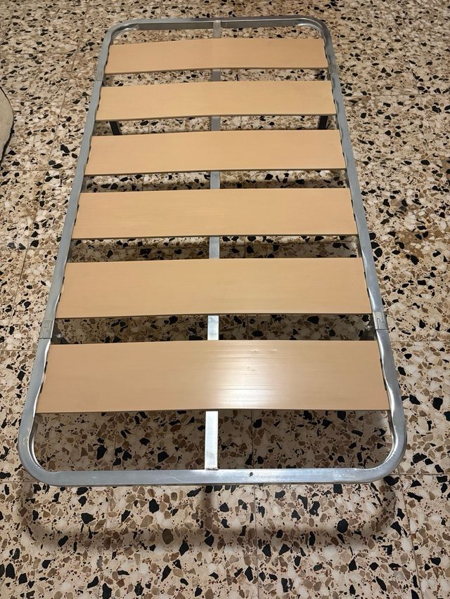 Somier de láminas para habitación