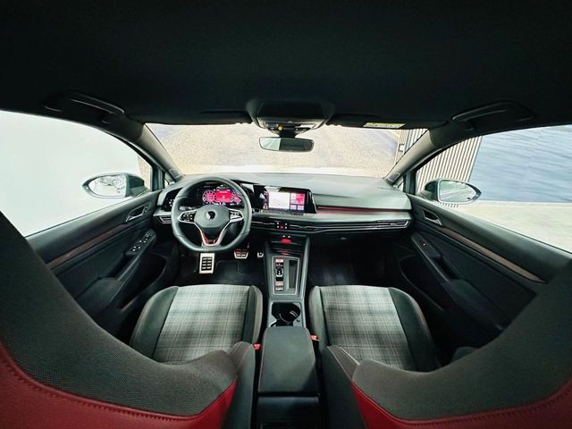 VOLKSWAGEN Golf GTI 2.0 TSI DSG