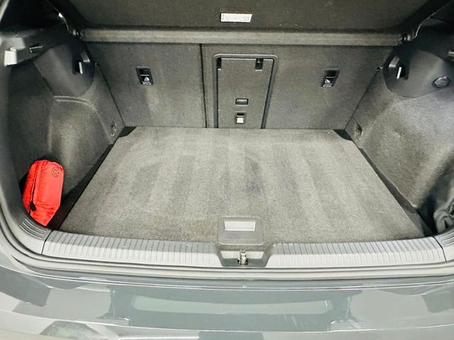 VOLKSWAGEN Golf GTI 2.0 TSI DSG