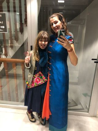 Vestido cuello Mao de fiesta azul  SEDA