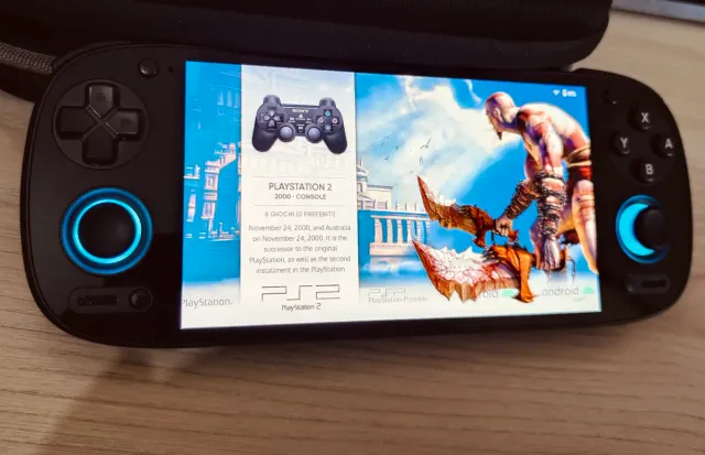 Retroid Pocket 5 + Scheda Sandisk 512GB