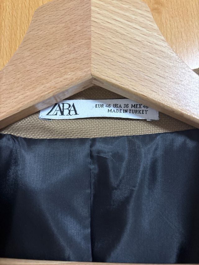 Americana Zara marrón