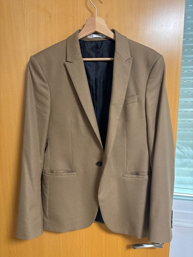 Americana Zara marrón