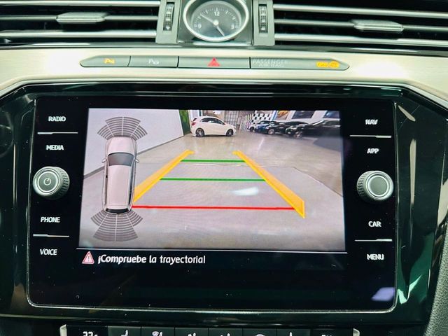 VOLKSWAGEN Passat Variant Sport 2.0 TDI BMT DSG