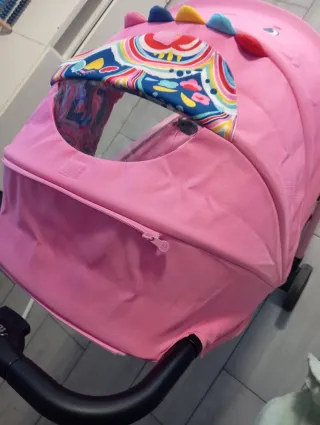 Cochecito Tuc Tuc rosa con capota