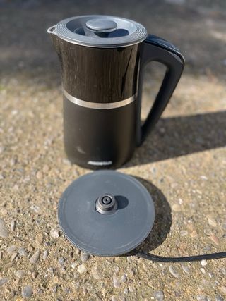 Hervidor de agua digital negro