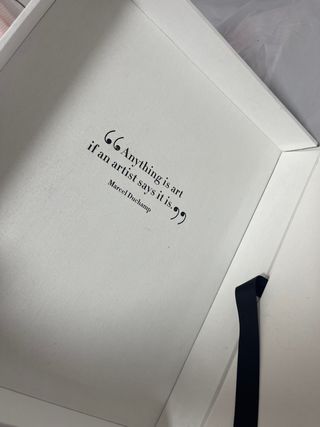 caja del libro  The Impossible collection of Art