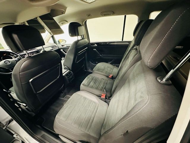 VOLKSWAGEN Touran Sport 2.0 TDI DSG