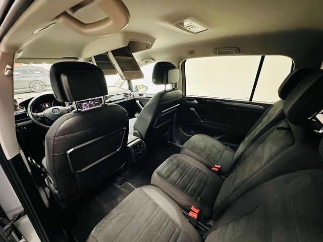 VOLKSWAGEN Touran Sport 2.0 TDI DSG