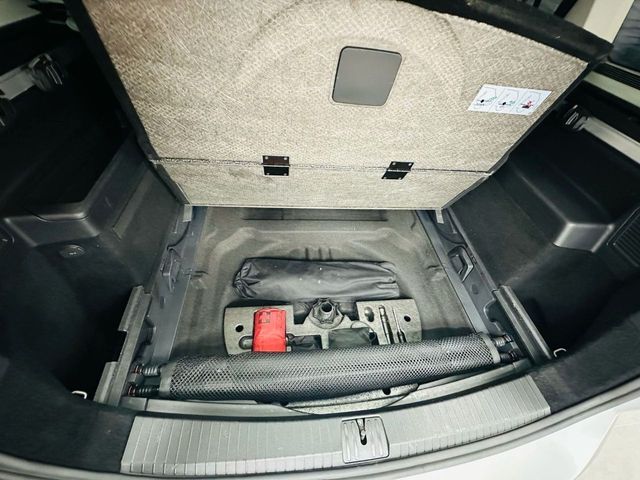 VOLKSWAGEN Touran Sport 2.0 TDI DSG