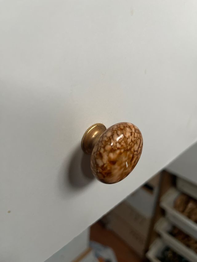 Pomo de cerámica y metal para cocina