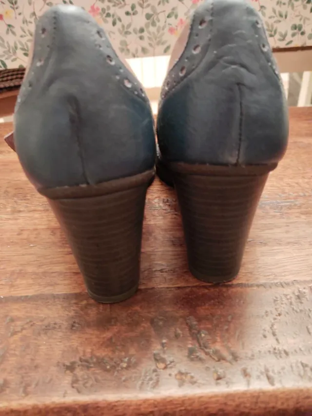 Zapatos estilo Oxford azul y gris