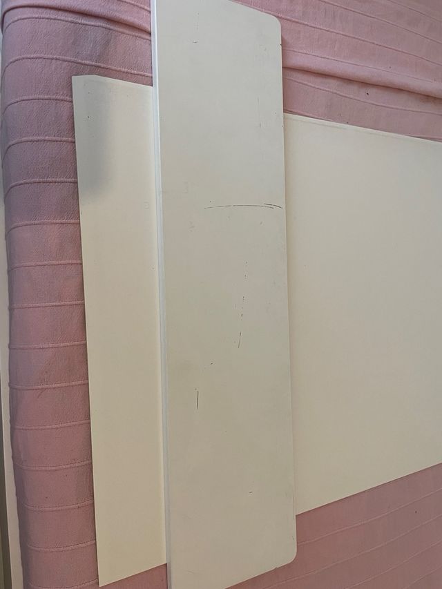 Cama Ikea con cajones y almacenaje