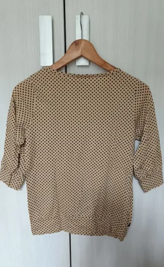 Camiseta Dolores Promesas Talla XS Lunares