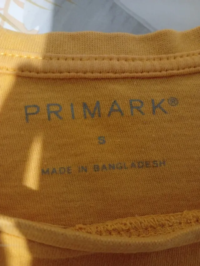 Camiseta naranja básica