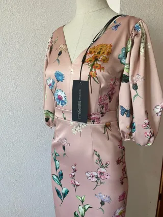 Vestido Matilde Cano floral rosa talla 36