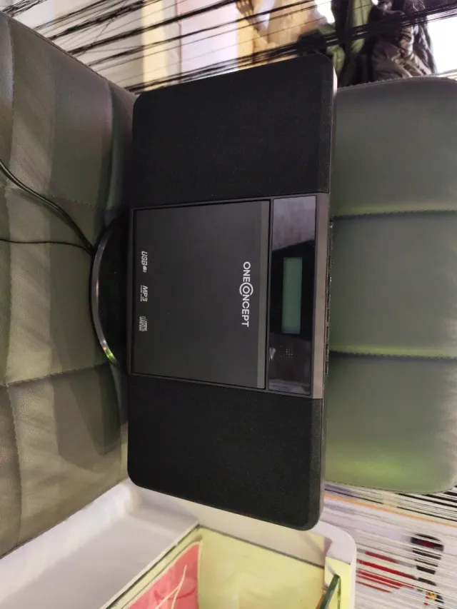 ONEconcept Radio CD USB MP3 Negra