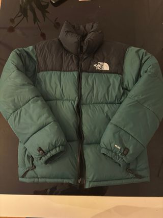 Chaqueta The North Face Puffer Negra y Verde