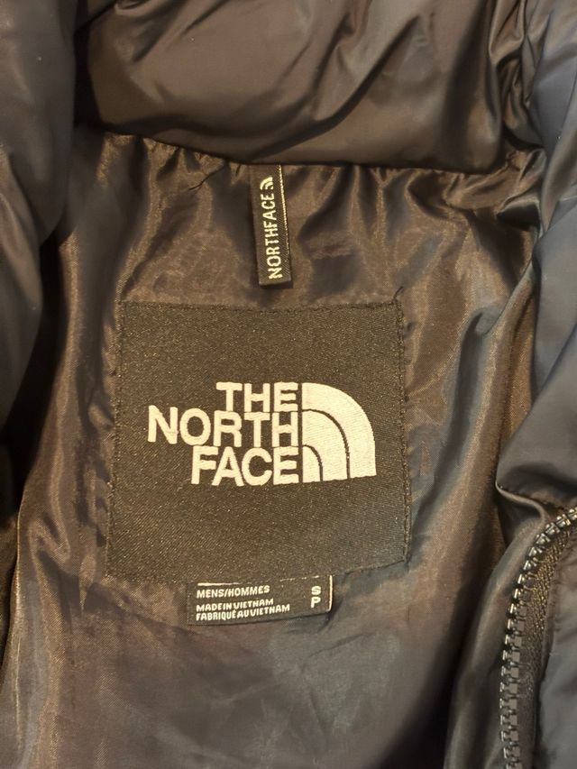 Chaqueta The North Face Puffer Negra y Verde