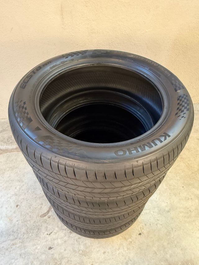 Neumáticos 235/50 R19 103V Kumho Ecsta PS71