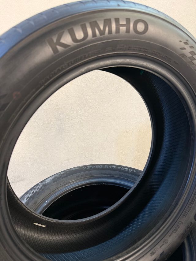 Neumáticos 235/50 R19 103V Kumho Ecsta PS71