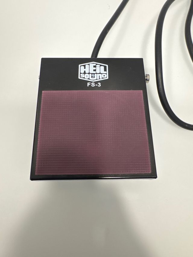 Pedal PTT Heil Sound FS-3