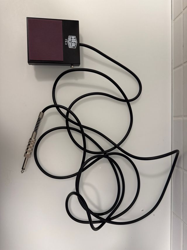Pedal PTT Heil Sound FS-3