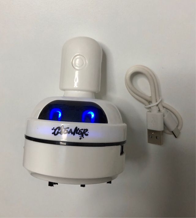 Aspiradora de escritorio robot