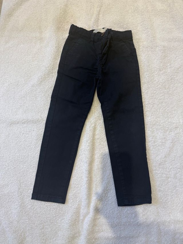 Pantalón azul niño. Piel de melocotón. T5-6.