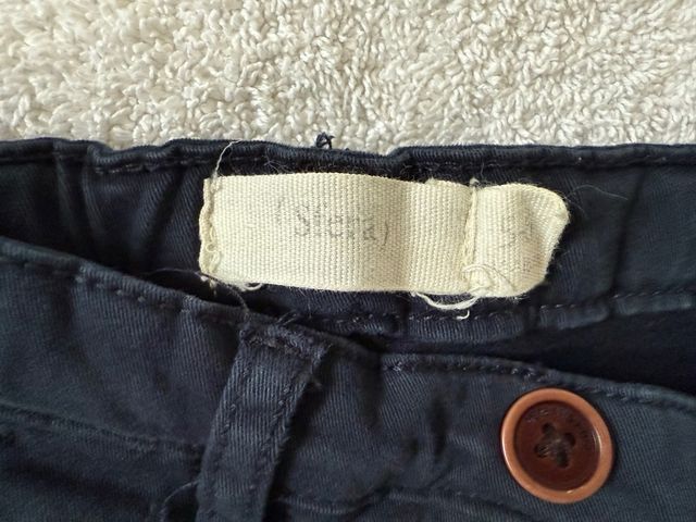 Pantalón azul niño. Piel de melocotón. T5-6.