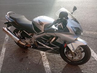 Honda CBR600F F4i