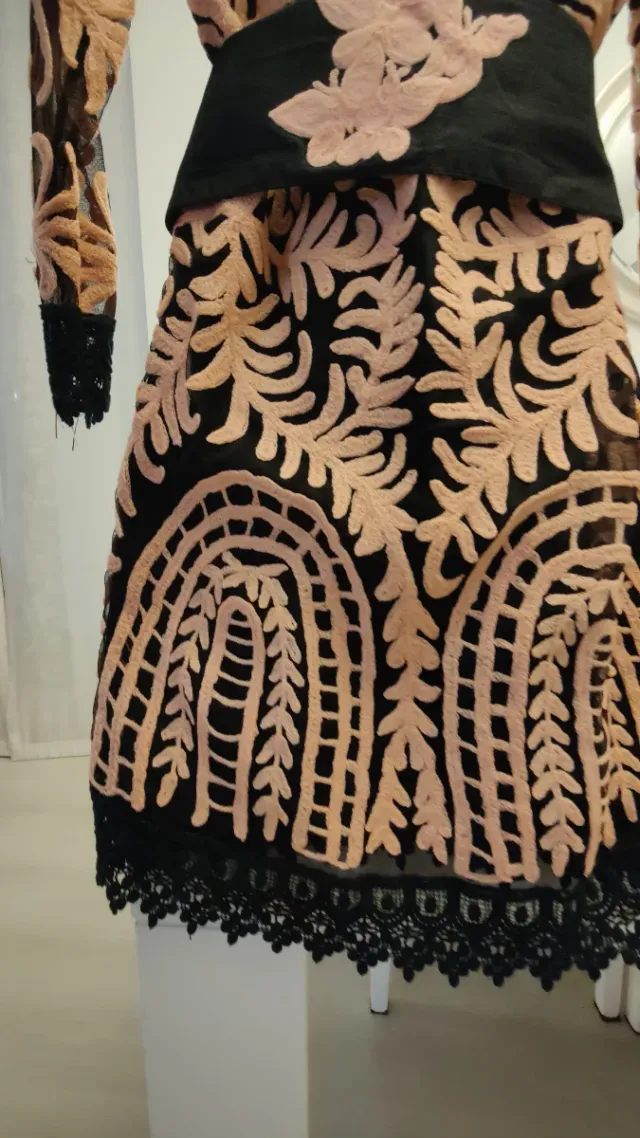 Vestido Almatrichi Talla 34 Negro y Rosa