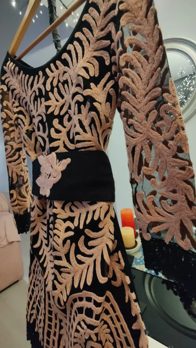 Vestido Almatrichi Talla 34 Negro y Rosa