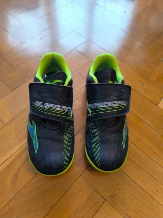 Botas multitaco fútbol Joma talla 32