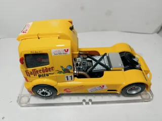 Camion Mercedes Atego Jordi Gené de Fly