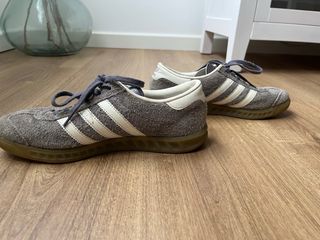 Adidas Hamburg morado talla 38