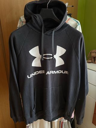 Sudadera Under Armour Negra