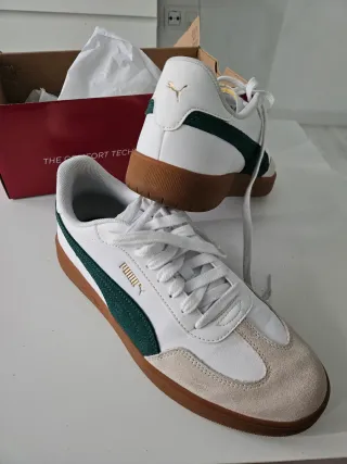 Zapatillas Puma Blancas y Verdes