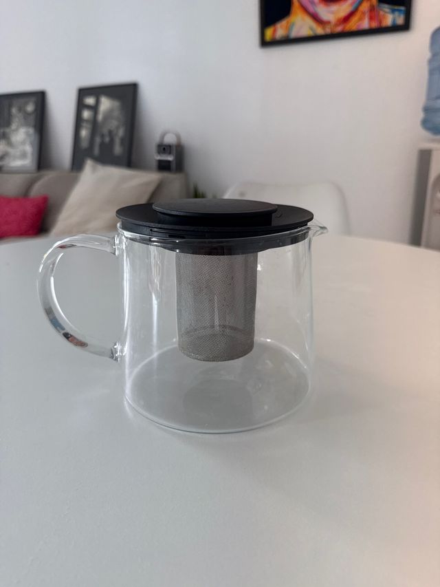 Tetera de cristal con infusor