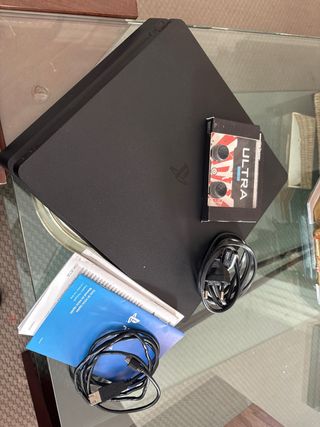 Lote PS4 (PlayStation 4) + 6 Juegos