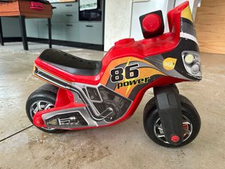 Moto correpasillos roja 86 Power