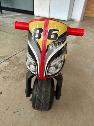 Moto correpasillos roja 86 Power