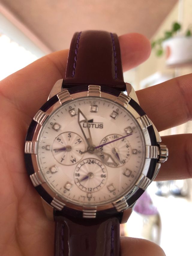 Reloj LOTUS 15746 Marrón/Morado