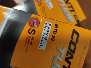 1 camara aire Continental cotitube 29" Válvula Fin